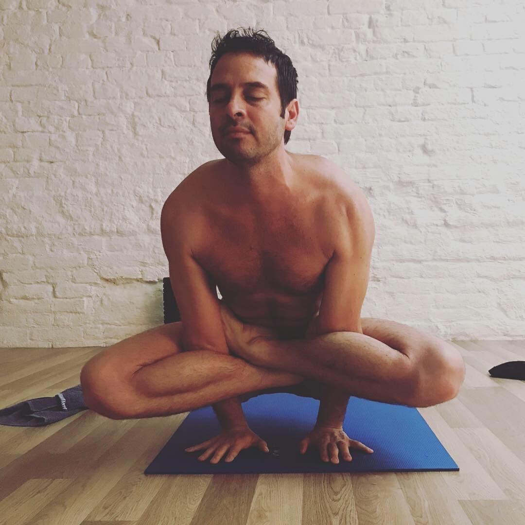 jógaoktatóképzés szeged devá yoga studio keretein belül